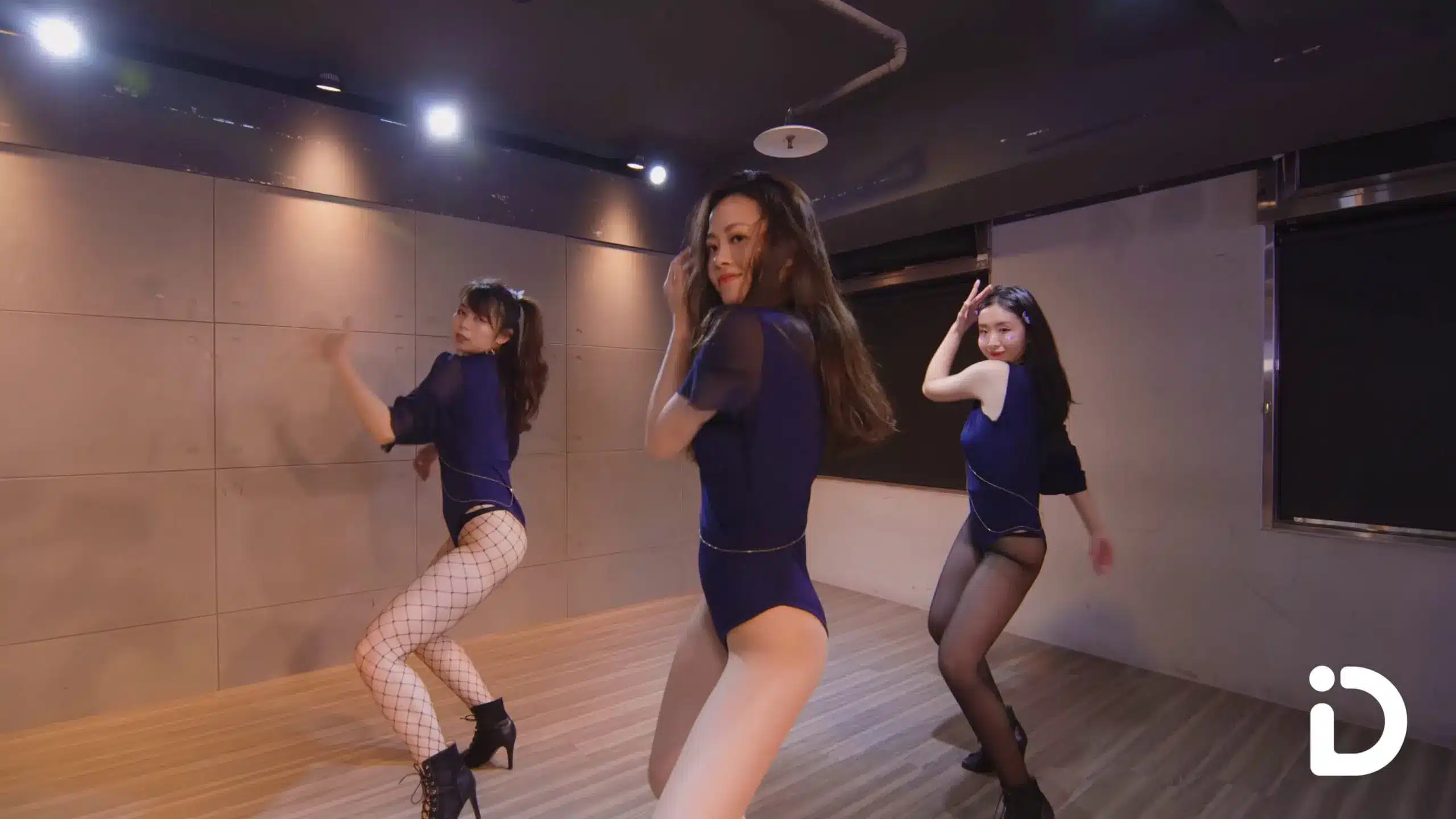 Cici Jan编舞Jade Novah《Cycles》性感热舞视频高清下载 Cici Jan编舞Jade Novah《Cycles》性感热舞视频高清下载